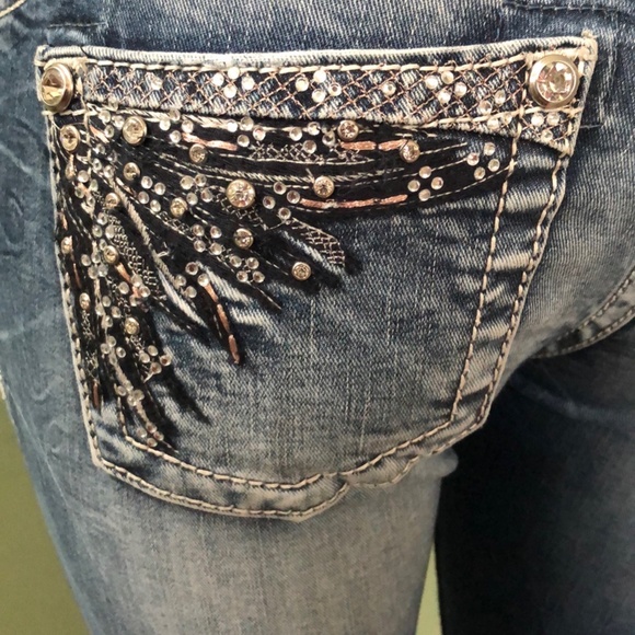 Miss Me Jeans 26 - Picture 9 of 13